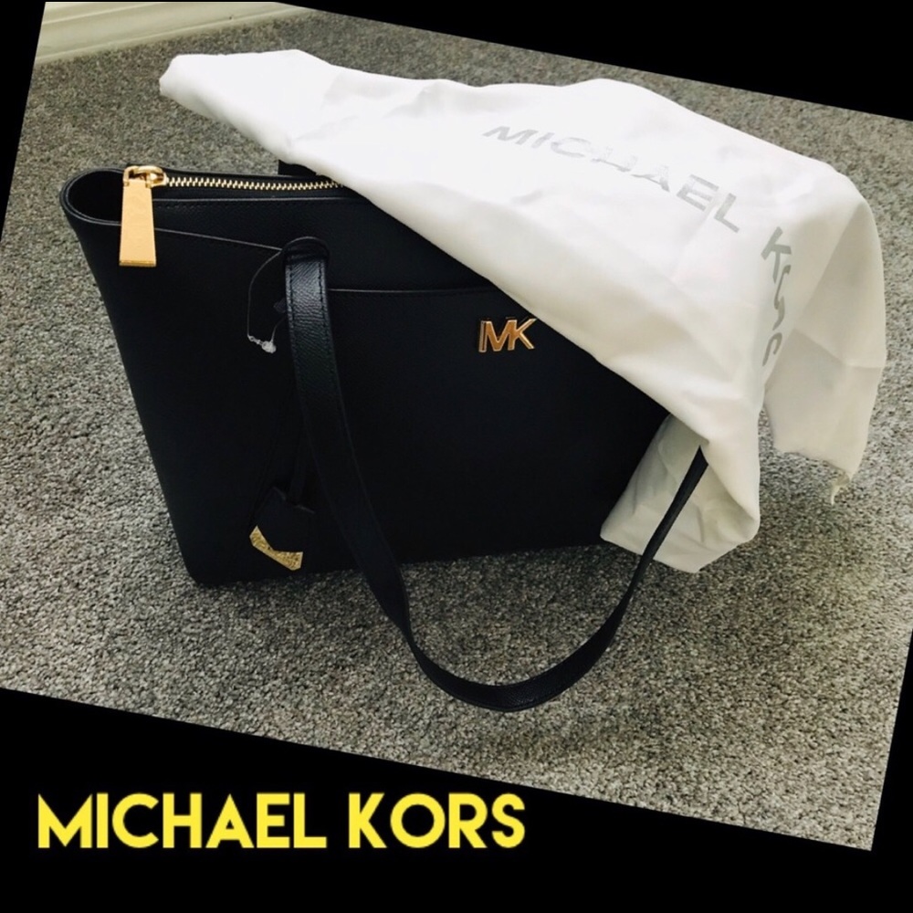 Michael Kors Maddie Leather Tote Handbag
